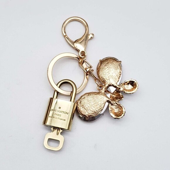 100% Auth Louis Vuitton Lock & Key with unbranded Bagcharm, Keycharm, Keychain - Picture 2 of 6